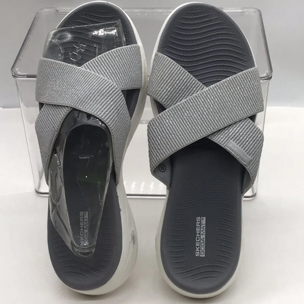 Skechers Goga Mat Gray Stretch Criss Cross Slide On Sandal - Picture 4 of 9